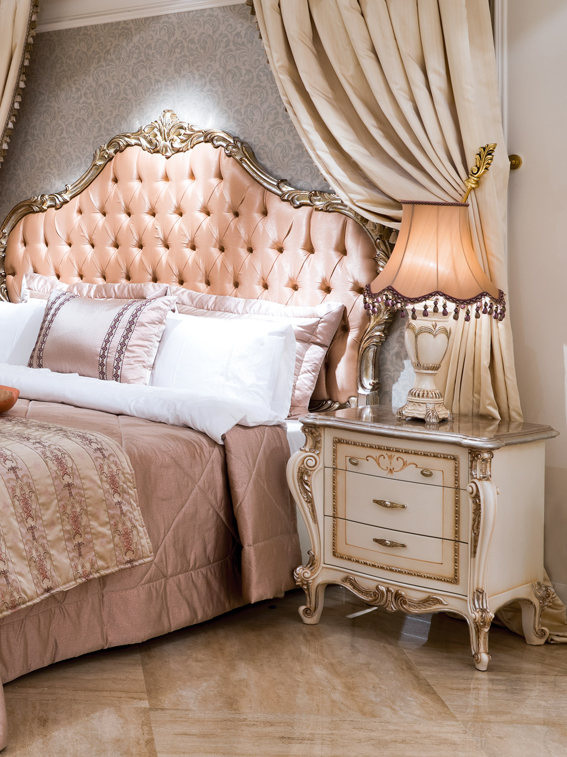 Mirage Furniture - Venice Bedroom